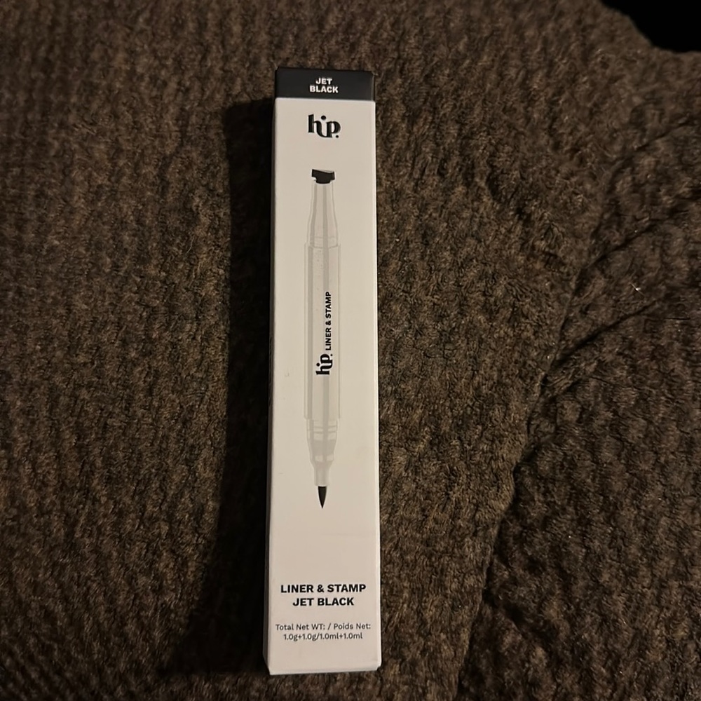 NIB HipDot Liner & Stamp